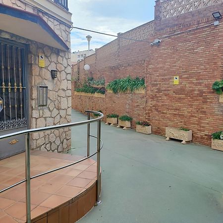 Apartamento 150 Metros De La Playa 토레몰리노스 외부 사진