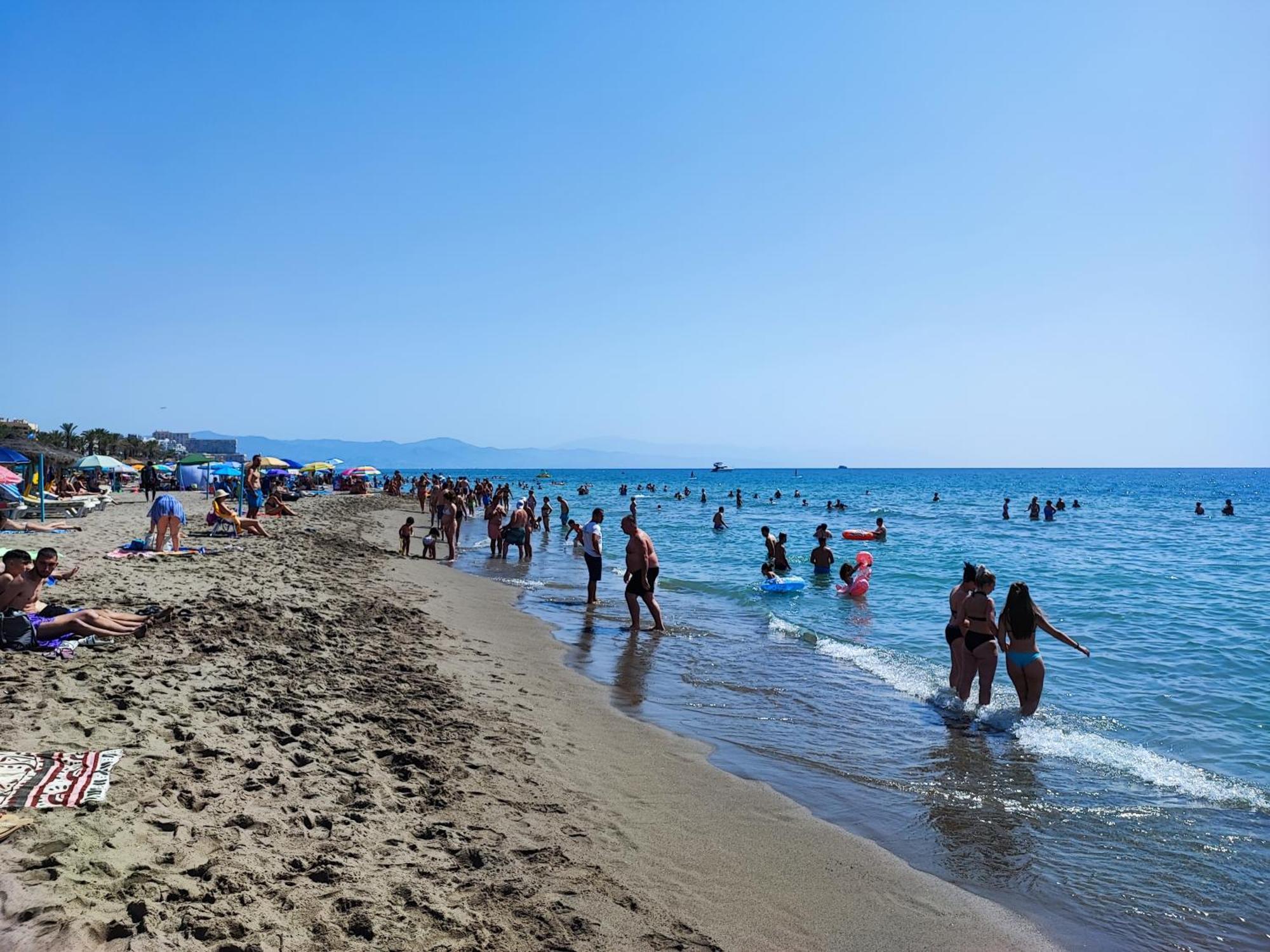 Apartamento 150 Metros De La Playa 토레몰리노스 외부 사진